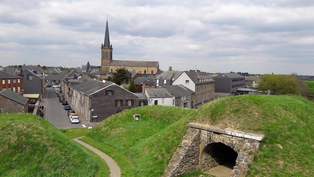 Le Bastion Lägenhet Rocroi Exteriör bild